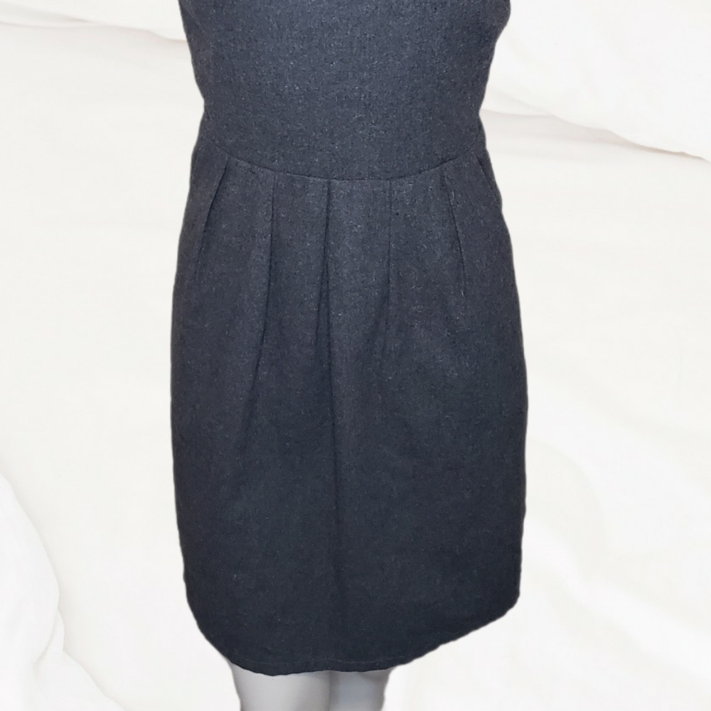 Mia Melon medium gray wool blend sleeveless pleated A-line mini dress - Picture 4 of 14